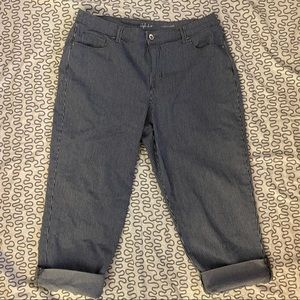 STYLE & CO cuffed pinstripe denim